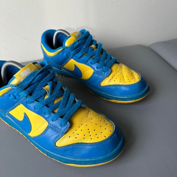 Rare Vintage 2016 Nike ID Be True Michigan Wolverines UofM SB Dunk Shoes main image 5